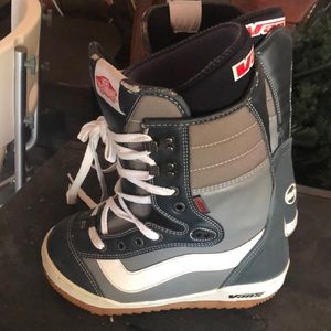 Vans Mens Snowboard boots